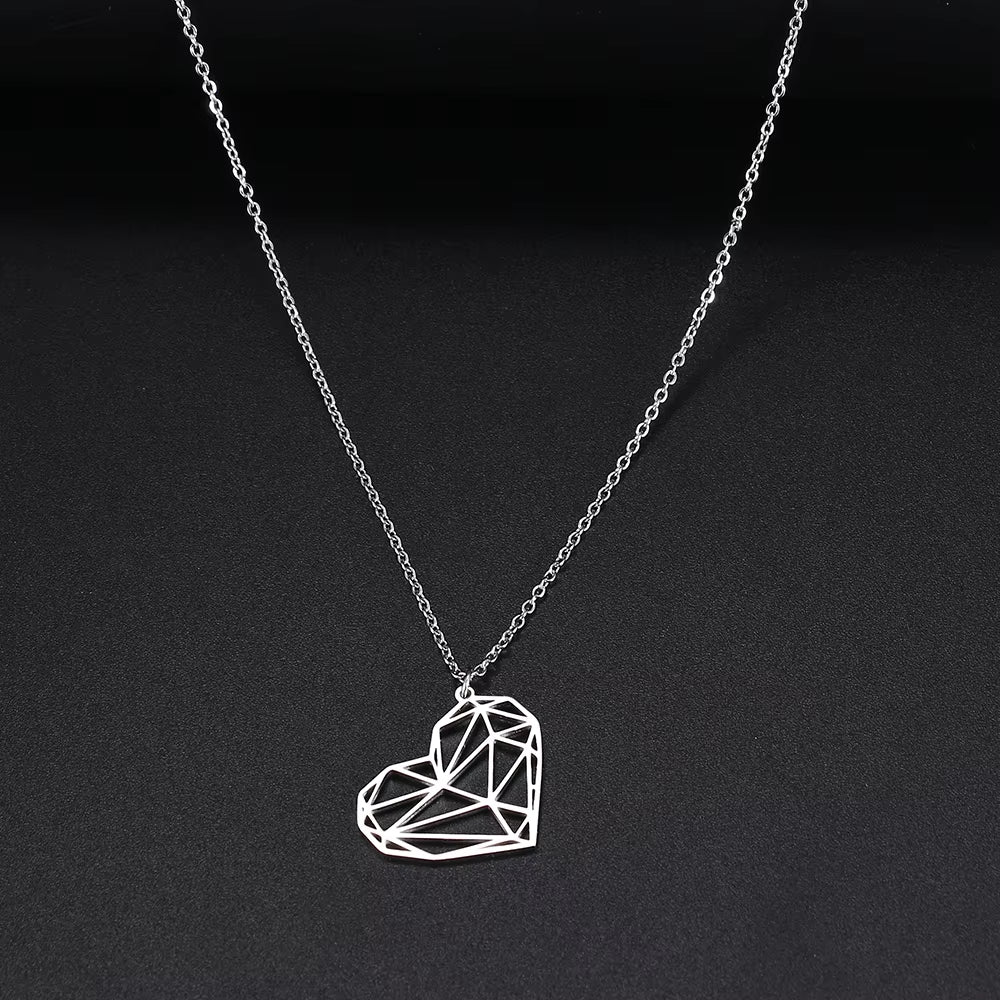 Stainless Steel Necklaces Hollow Line Design Big Heart Shape Pendant Chain Fashion Necklace for Women Jewelry Friends Party Gift